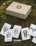 Hedarot: Rommé/Canasta – Doppeldeck in Holzschatulle